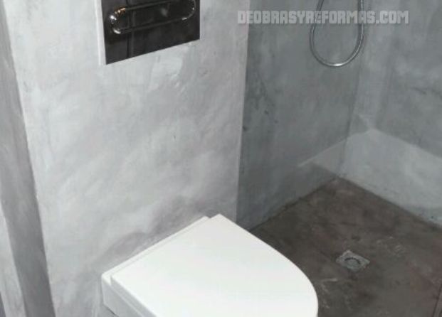 Microcemento en paredes, suelos y plato de ducha.