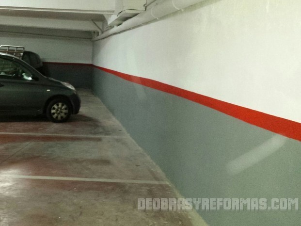 Trabajo pintura de parking